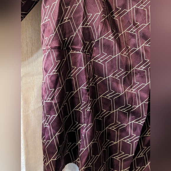 rag & bone Burgundy Long Sleeve Geometric design Silk Blouse Sz S - Picture 6 of 8
